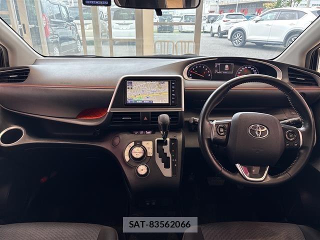 Toyota SIENTA 2021 8672131-14