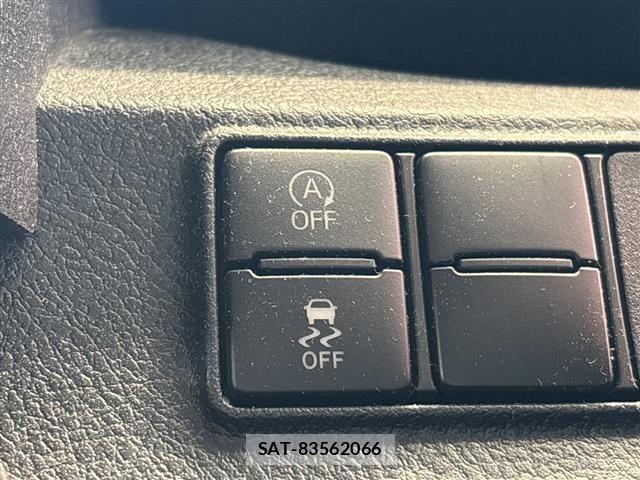 Toyota SIENTA 2021 8672131-8