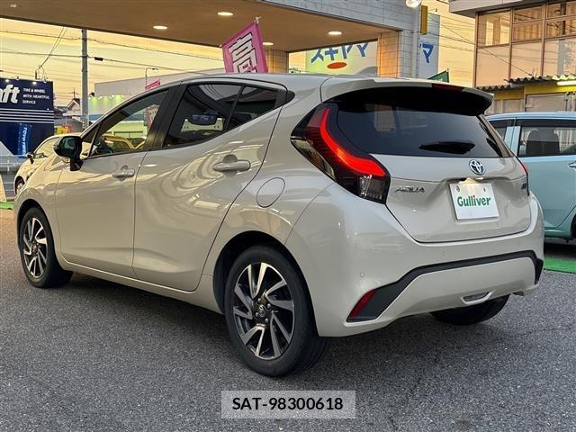 Toyota AQUA 2021 8762981-13