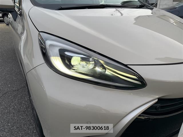Toyota AQUA 2021 8762981-17