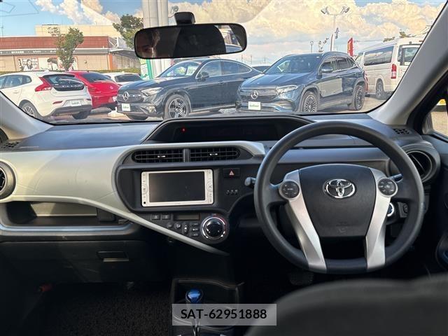 Toyota AQUA 2014 8762983-2