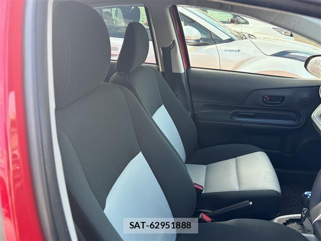 Toyota AQUA 2014 8762983-5