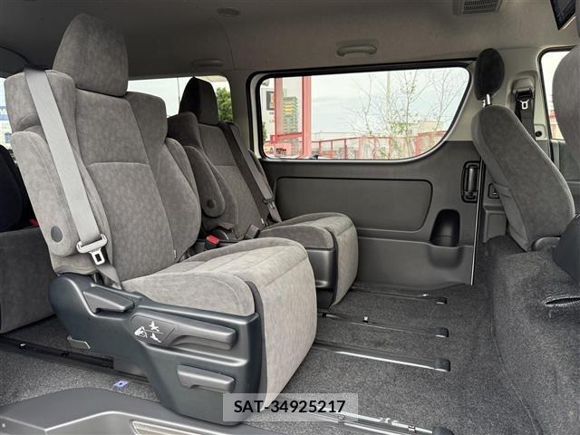 Toyota HIACE WAGON 2026 8761708-7