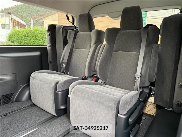 Toyota HIACE WAGON 2026 8761708-9