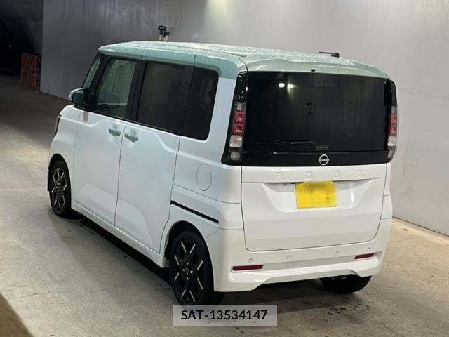 Nissan ROOX 2025 8823431-1