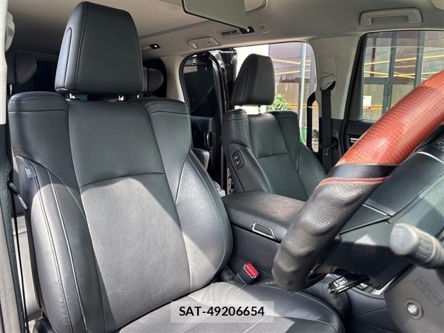 Toyota VELLFIRE 2017 8674528-6