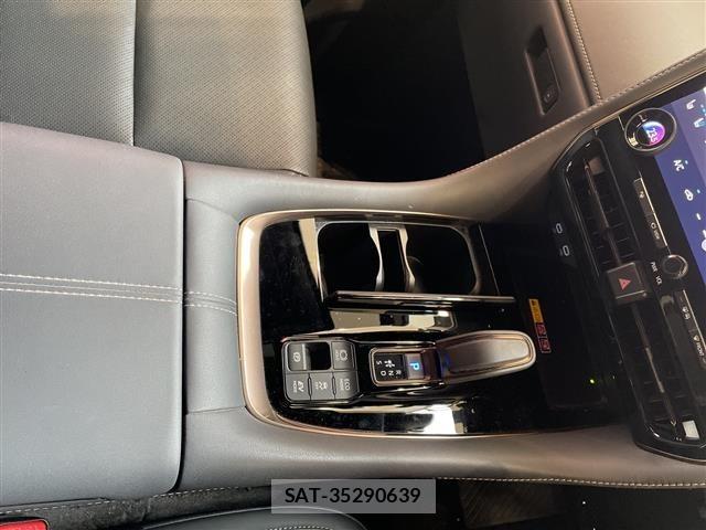 Toyota VELLFIRE 2024 8674529-3
