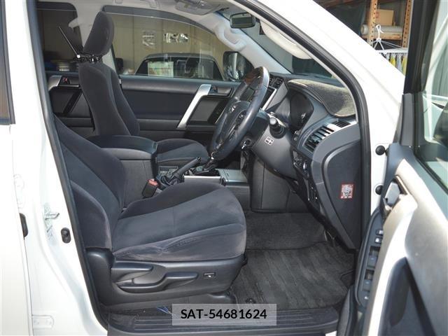 Toyota LAND CRUISER PRADO 2017 8676424-2