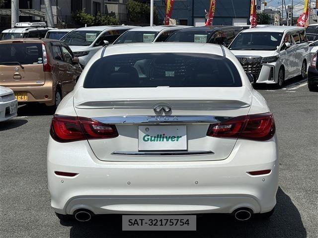 Nissan FUGA 2017 8676900-19