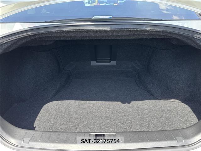 Nissan FUGA 2017 8676900-23