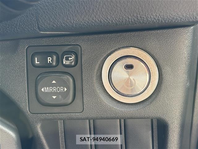 Toyota HIACE VAN 2015 8677223-10