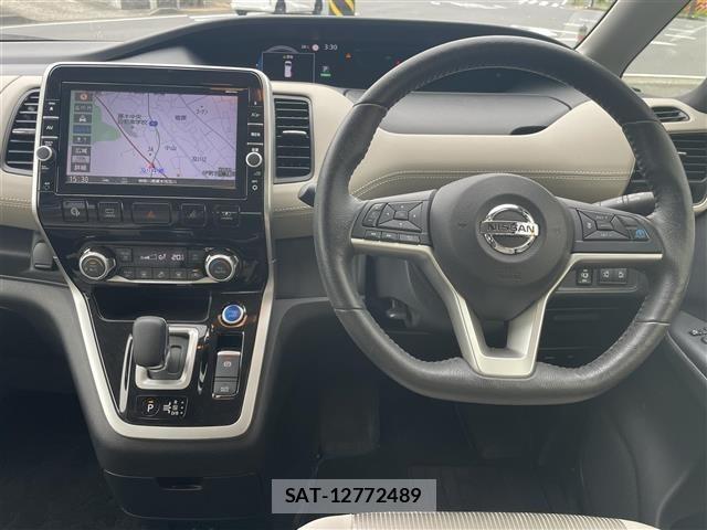 Nissan SERENA 2018 8672619-16
