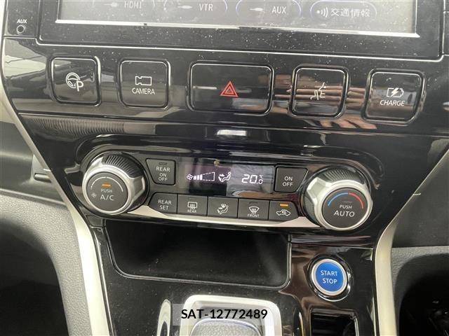 Nissan SERENA 2018 8672619-3