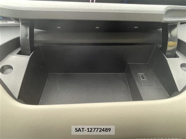 Nissan SERENA 2018 8672619-4