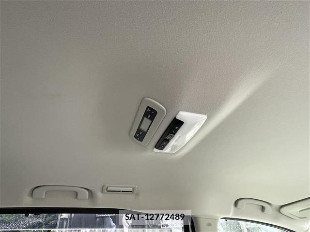 Nissan SERENA 2018 8672619-6
