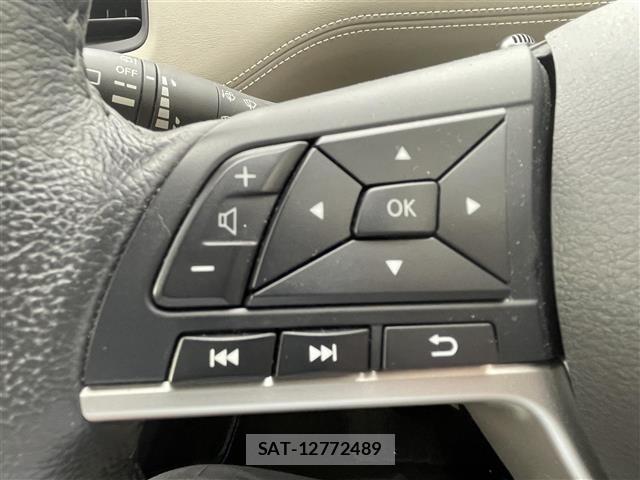 Nissan SERENA 2018 8672619-7