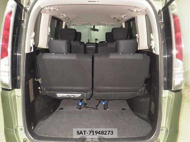 Nissan SERENA 2011 8717166-6