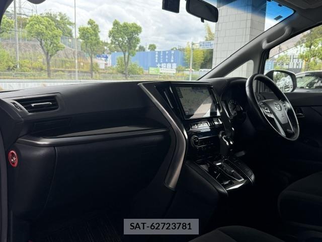 Toyota VELLFIRE 2016 8674530-17