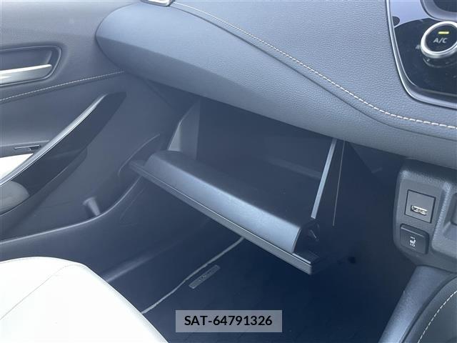 Toyota COROLLA TOURING 2022 8677302-2