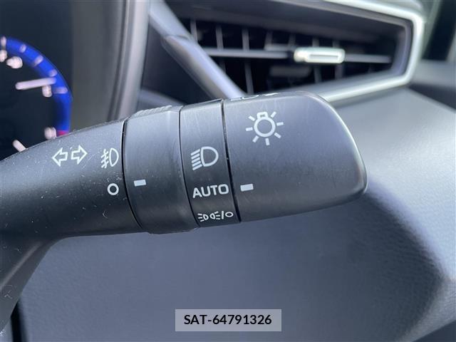 Toyota COROLLA TOURING 2022 8677302-3