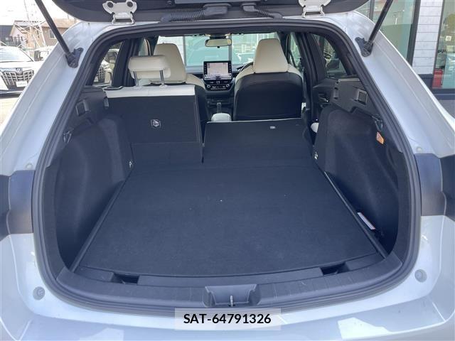 Toyota COROLLA TOURING 2022 8677302-7