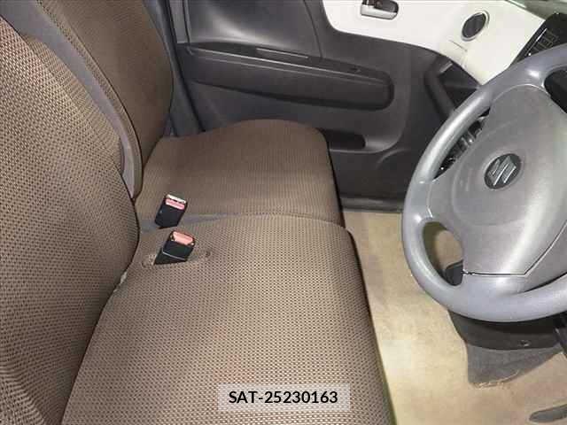 Suzuki MR WAGON 2011 8712995-9