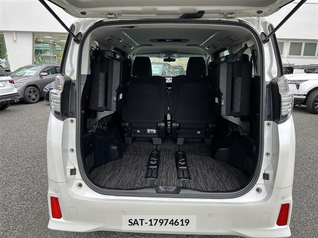 Toyota VELLFIRE 2017 8674537-10