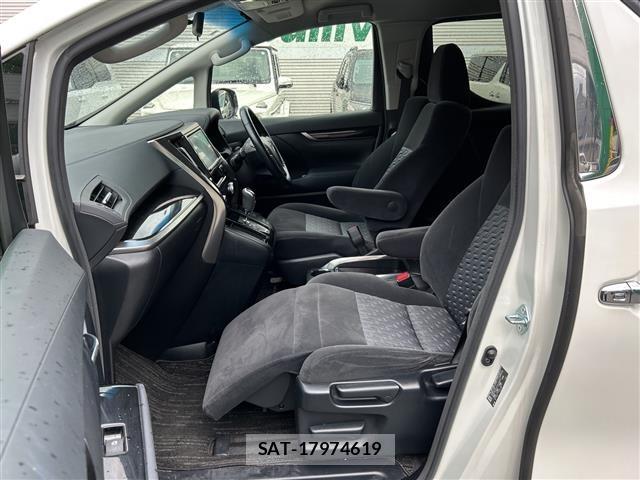 Toyota VELLFIRE 2017 8674537-19