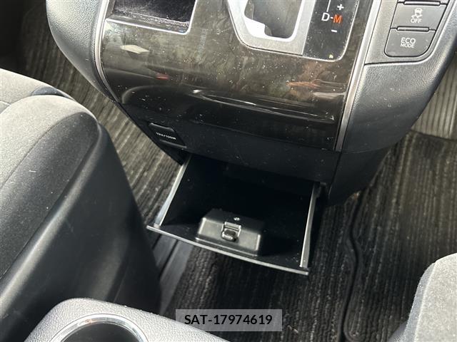 Toyota VELLFIRE 2017 8674537-2