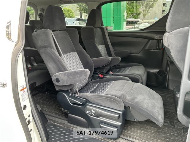 Toyota VELLFIRE 2017 8674537-21