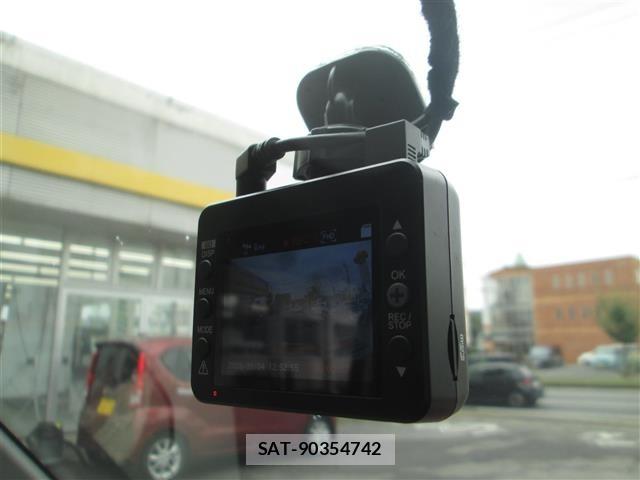 Suzuki SOLIO 2023 8750122-21