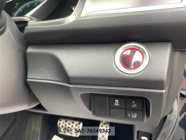 Honda CIVIC 2018 8770517-16
