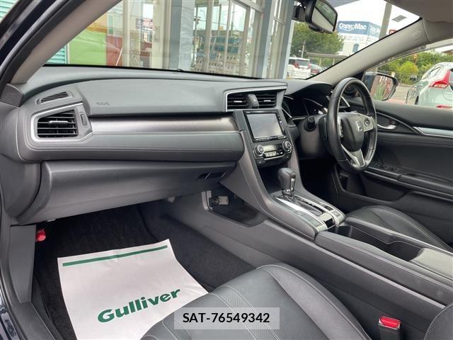 Honda CIVIC 2018 8770517-18