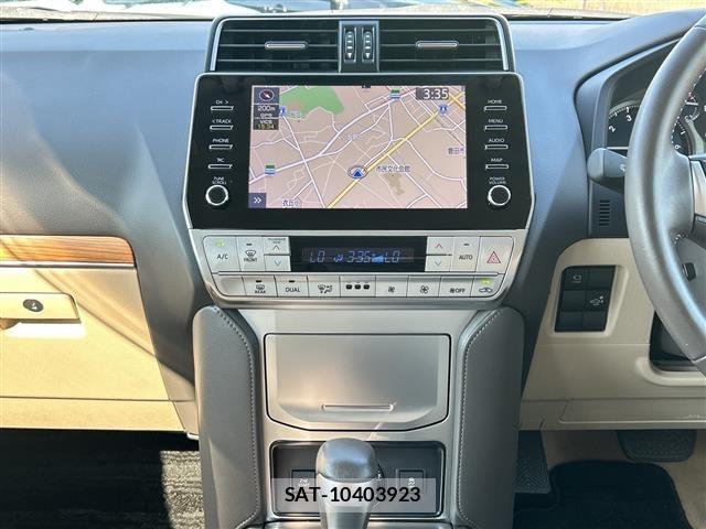 Toyota LAND CRUISER PRADO 2023 8676434-10