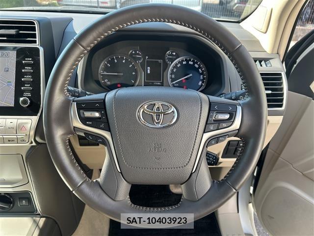 Toyota LAND CRUISER PRADO 2023 8676434-21