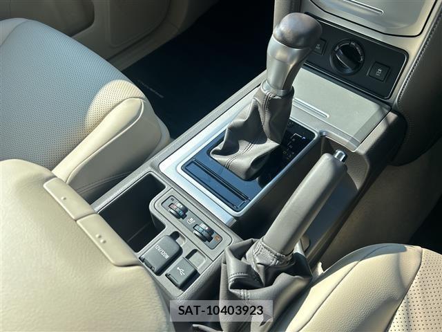Toyota LAND CRUISER PRADO 2023 8676434-22