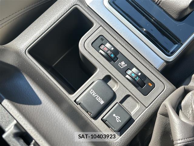 Toyota LAND CRUISER PRADO 2023 8676434-4