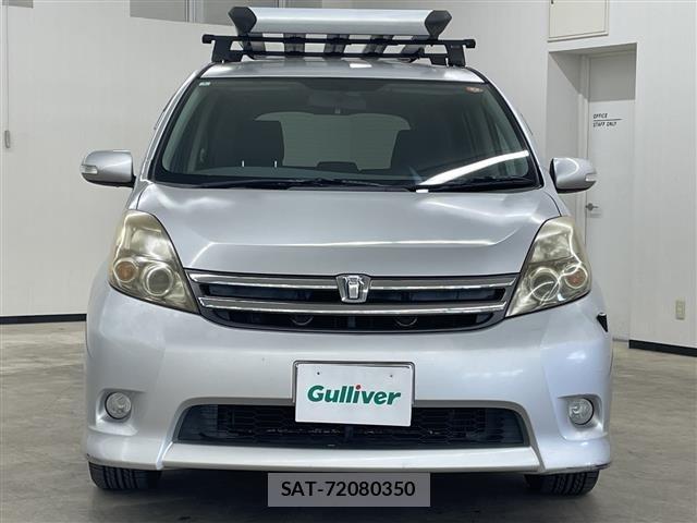 Toyota ISIS 2008 8759813-14