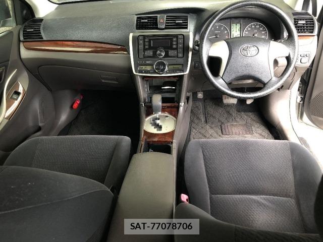 Toyota PREMIO 2014 8814109-4
