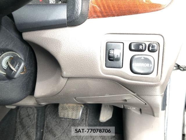 Toyota PREMIO 2014 8814109-5