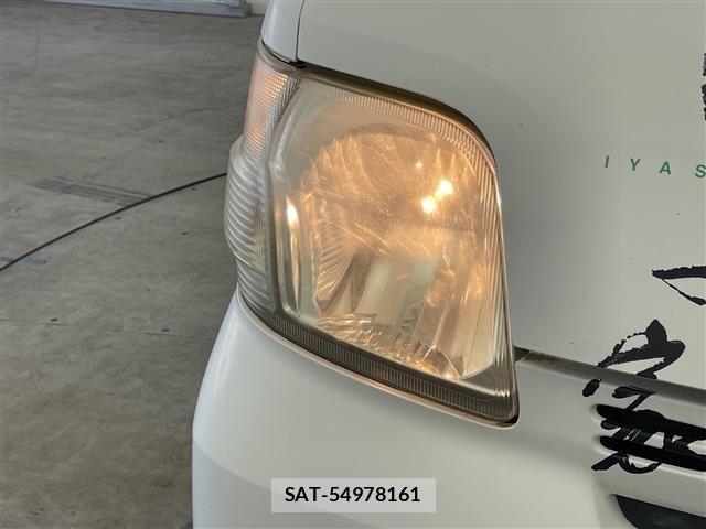 Toyota PIXIS VAN 2013 8677415-12