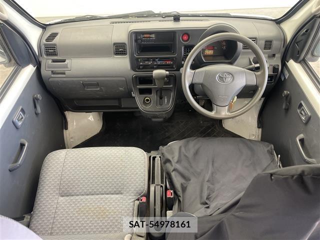 Toyota PIXIS VAN 2013 8677415-14