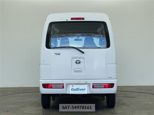 Toyota PIXIS VAN 2013 8677415-2