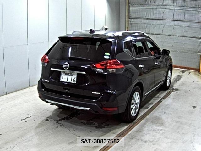 Nissan X-TRAIL 2018 8930140-5