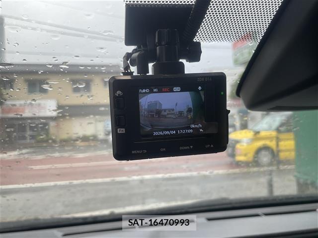 Toyota AQUA 2018 8762985-22