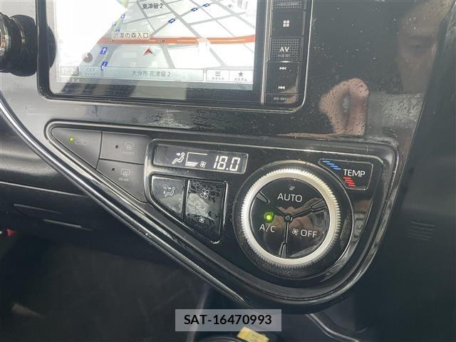 Toyota AQUA 2018 8762985-4