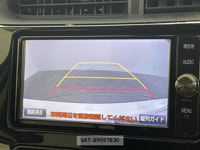 Toyota AQUA 2018 8762986-16
