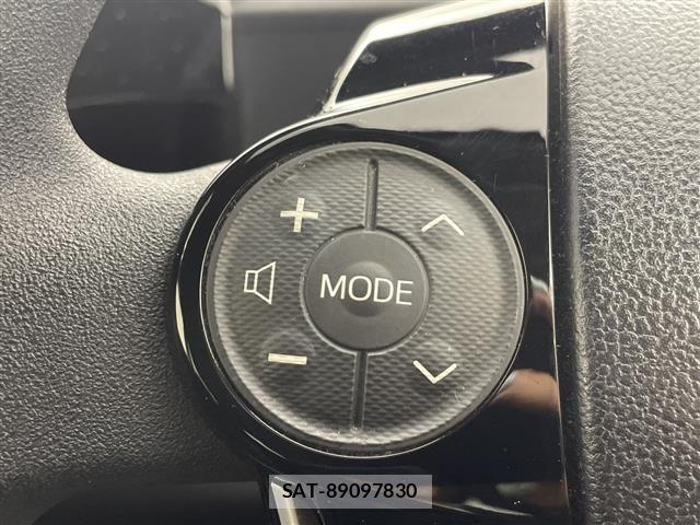 Toyota AQUA 2018 8762986-3