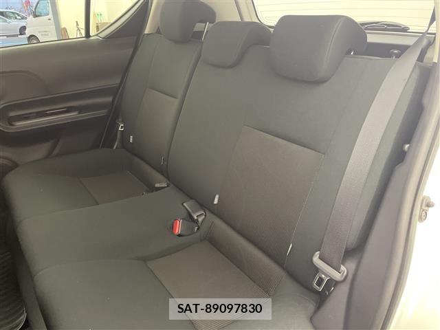 Toyota AQUA 2018 8762986-6
