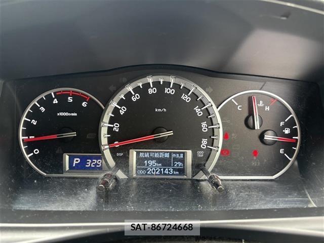 Toyota HIACE VAN 2016 8759760-11